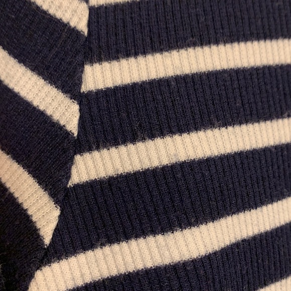 Old Navy Blue and white shirt - Picture 6 of 8